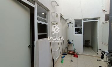 SE VENDE CASA EN COMPUERTAS DEL CAMPESTRE