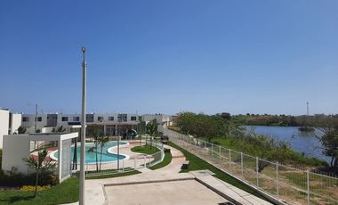 Amplia Vivienda Residencial en Clúster con Alberca