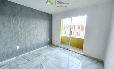 Amplia Vivienda Residencial en Clúster con Alberca