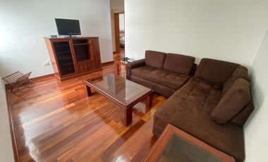 Lindo Dpto Amoblado de 3 dormitorios Cerca Colegio Santa María y C. C. Chacarilla
