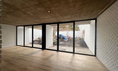 Casa de diseño único en ZIBATA Querétaro: lujo, confort y mobiliario hecho a medida. ¡Agenda tu visita !