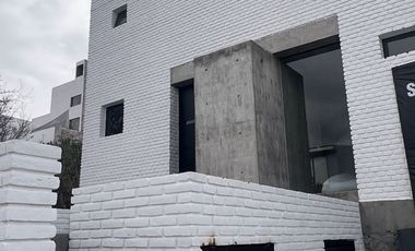 Casa de diseño único en ZIBATA Querétaro: lujo, confort y mobiliario hecho a medida. ¡Agenda tu visita !