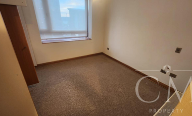 Departamento en Isla Teja, condominio Los Robles 1100