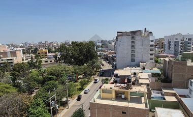 REMATE DE DEPARTAMENTO EN URB. SANTA VICTORIA DE CHICLAYO