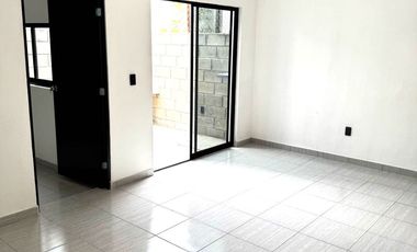 SE VENDE CASA