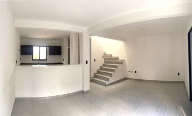 SE VENDE CASA
