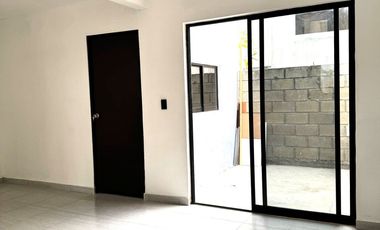 SE VENDE CASA