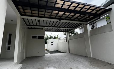 Exclusive House & Lot for Sale in Sun Valley, Parañaque – Secure & Serene Community