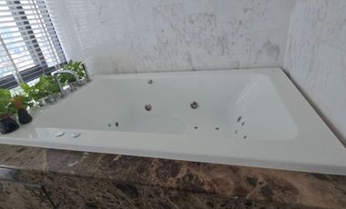 Condo for sale Le Raffine Sukhumvit 39, size 3 bedrooms, 4 bathrooms, usable area 392 sq m., Khlong Tan Nuea, Phongwattana, near BTS, with selling pri
