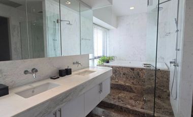 Condo for sale Le Raffine Sukhumvit 39, size 3 bedrooms, 4 bathrooms, usable area 392 sq m., Khlong Tan Nuea, Phongwattana, near BTS, with selling pri