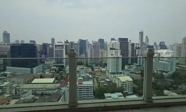 Condo for sale Le Raffine Sukhumvit 39, size 3 bedrooms, 4 bathrooms, usable area 392 sq m., Khlong Tan Nuea, Phongwattana, near BTS, with selling pri