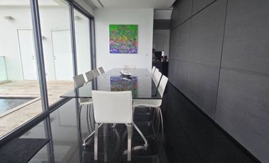 Condo for sale Le Raffine Sukhumvit 39, size 3 bedrooms, 4 bathrooms, usable area 392 sq m., Khlong Tan Nuea, Phongwattana, near BTS, with selling pri