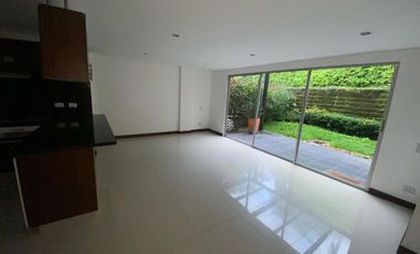 ARRIENDO CASA 4 HABITACIONES EN ENVIGADO