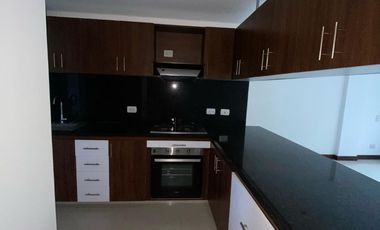 ARRIENDO CASA 4 HABITACIONES EN ENVIGADO