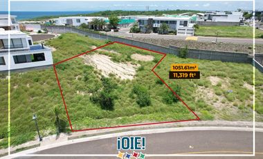 Amplio Lote En Venta En Urbanización Ciudad Del Mar