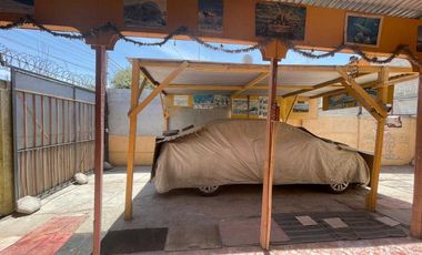Casa con sitio grande en calama
