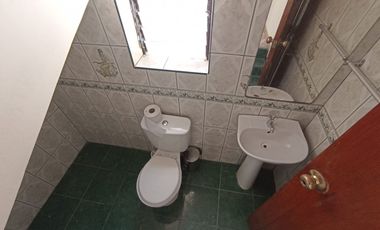 Se Vende Amplia Casa Con Excelente Distribucion