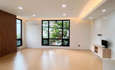 FOR SALE Spacious Brand New 6BR House in Tierra Nueva Village, Alabang, Muntinlupa - SH104