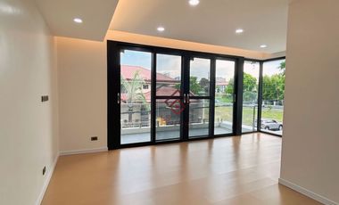 FOR SALE Spacious Brand New 6BR House in Tierra Nueva Village, Alabang, Muntinlupa - SH104