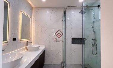FOR SALE Spacious Brand New 6BR House in Tierra Nueva Village, Alabang, Muntinlupa - SH104