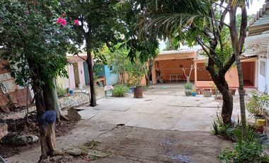 CASA EN VENTA COMO TERRENO,EN ZONA MUY CENTRICA, DE OAXACA DE JUAREZ
