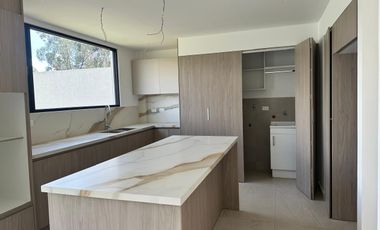 CONJUNTO EXCLUSIVO DE DIEZ CASAS A ESTRENAR EN TUMBACO