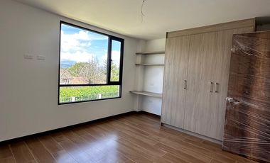 CONJUNTO EXCLUSIVO DE DIEZ CASAS A ESTRENAR EN TUMBACO