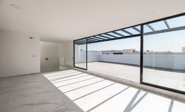 CASA MODERNA CASA DE 5 RECÁMARAS EN LOMAS DE ANGELOPOLIS 3 - ENTREGA INMEDIATA