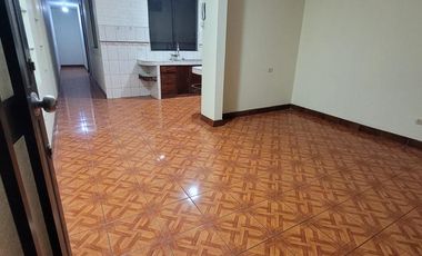 Casa a la Venta en San Juan de Lurigancho - Mangomarca
