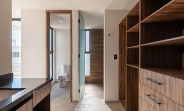 INCREÍBLE CASA DE 4 RECÁMARAS EN LOMAS DE ANGELOPOLIS 3 - ENTREGA INMEDIATA