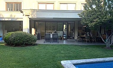 Se arrienda casa en Condominio Los Litres