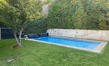 Se arrienda casa en Condominio Los Litres