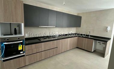 Departamento en Venta en Naucalpan de Juarez ,Lomas de Tecamachalco CMB 25-2635.