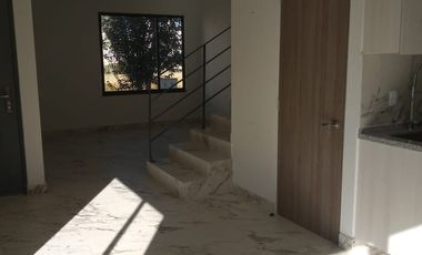 CASA EN VENTA UBICADA EN VILLAS DEL CAMPO, CALIMAYA. ¡ENTREGA INMEDIATA, LISTO PARA HABITAR! CONOCELA