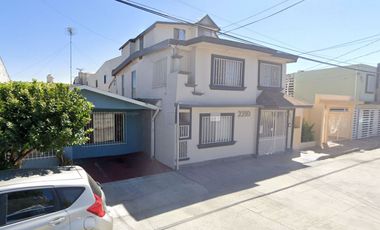 CASA EN COLONIA UNIVERSIDAD OTAY, TIJUANA, BAJA CALIFORNIA.