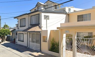 CASA EN COLONIA UNIVERSIDAD OTAY, TIJUANA, BAJA CALIFORNIA.