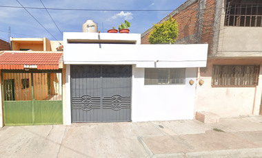 VENTA DE CASA EN AURORA BOREAL, CIUDAD DEL SOL, LA PIEDAD.