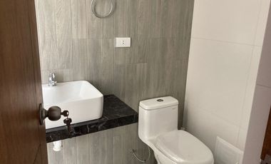 CÓMODOS DEPARTAMENTOS EN VENTA EN YANAHUARA CERCA A ESSALUD
