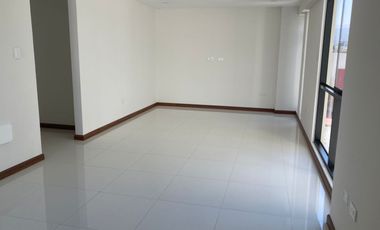 CÓMODOS DEPARTAMENTOS EN VENTA EN YANAHUARA CERCA A ESSALUD