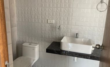 CÓMODOS DEPARTAMENTOS EN VENTA EN YANAHUARA CERCA A ESSALUD