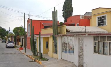 CASA EN COLONIA OJO DE AGUA, ESTADO DE MÉXICO.