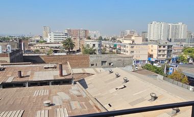 Departamento a 5 minutos del metro Parque los Reyes