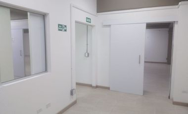 Oficina en Arriendo La Esmeralda, Itagui, Antioquia