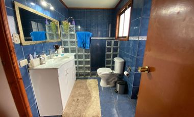 SE VENDE PARCELA CON CASA EN ALTOS DE SANTO DOMINGO