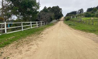 SE VENDE PARCELA CON CASA EN ALTOS DE SANTO DOMINGO