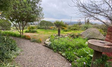 SE VENDE PARCELA CON CASA EN ALTOS DE SANTO DOMINGO