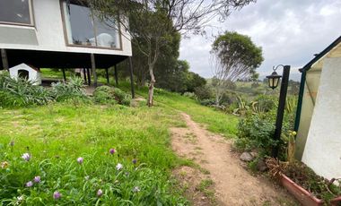 SE VENDE PARCELA CON CASA EN ALTOS DE SANTO DOMINGO