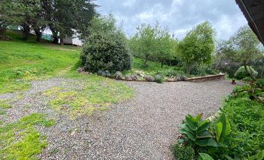 SE VENDE PARCELA CON CASA EN ALTOS DE SANTO DOMINGO