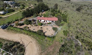 SE VENDE PARCELA CON CASA EN ALTOS DE SANTO DOMINGO