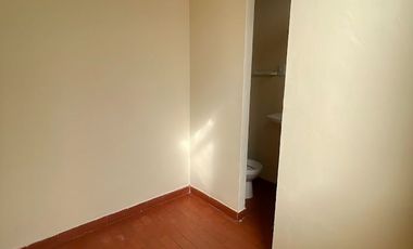 CASA EN CIUDAD JARDIN